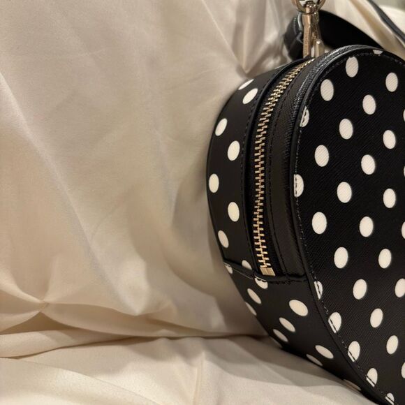 Kate Spade New York Polka Dot Black Love Shack Heart Crossbody Purse NWOT 🖤 - Picture 5 of 12